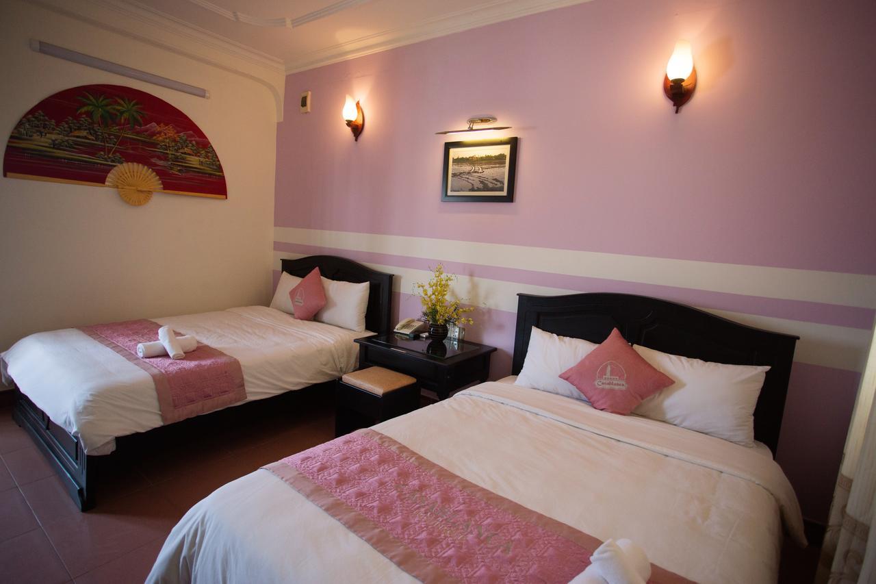 Casablanca Boutique Hotel Hue Esterno foto